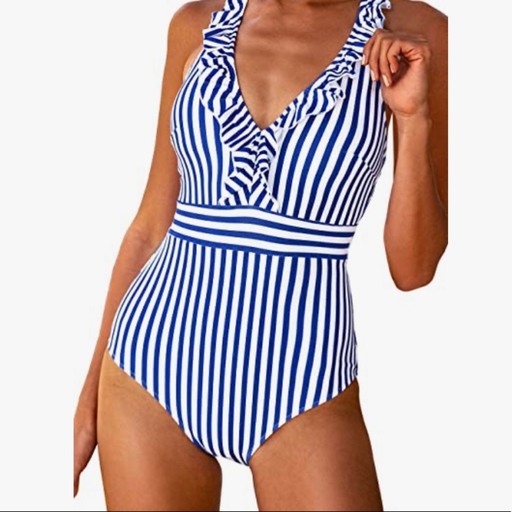 CUPSHE Women's V Neck One Piece Swimsuit Ruffled Back Cross Swimwear